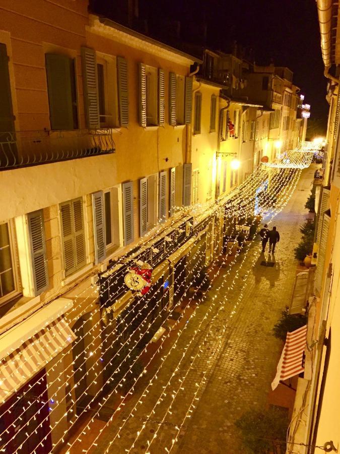Superbe Studio Sur Le Port Et Rue Pietonne Sanary-sur-Mer Buitenkant foto