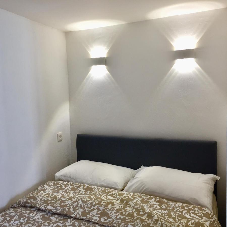 Superbe Studio Sur Le Port Et Rue Pietonne Sanary-sur-Mer Buitenkant foto