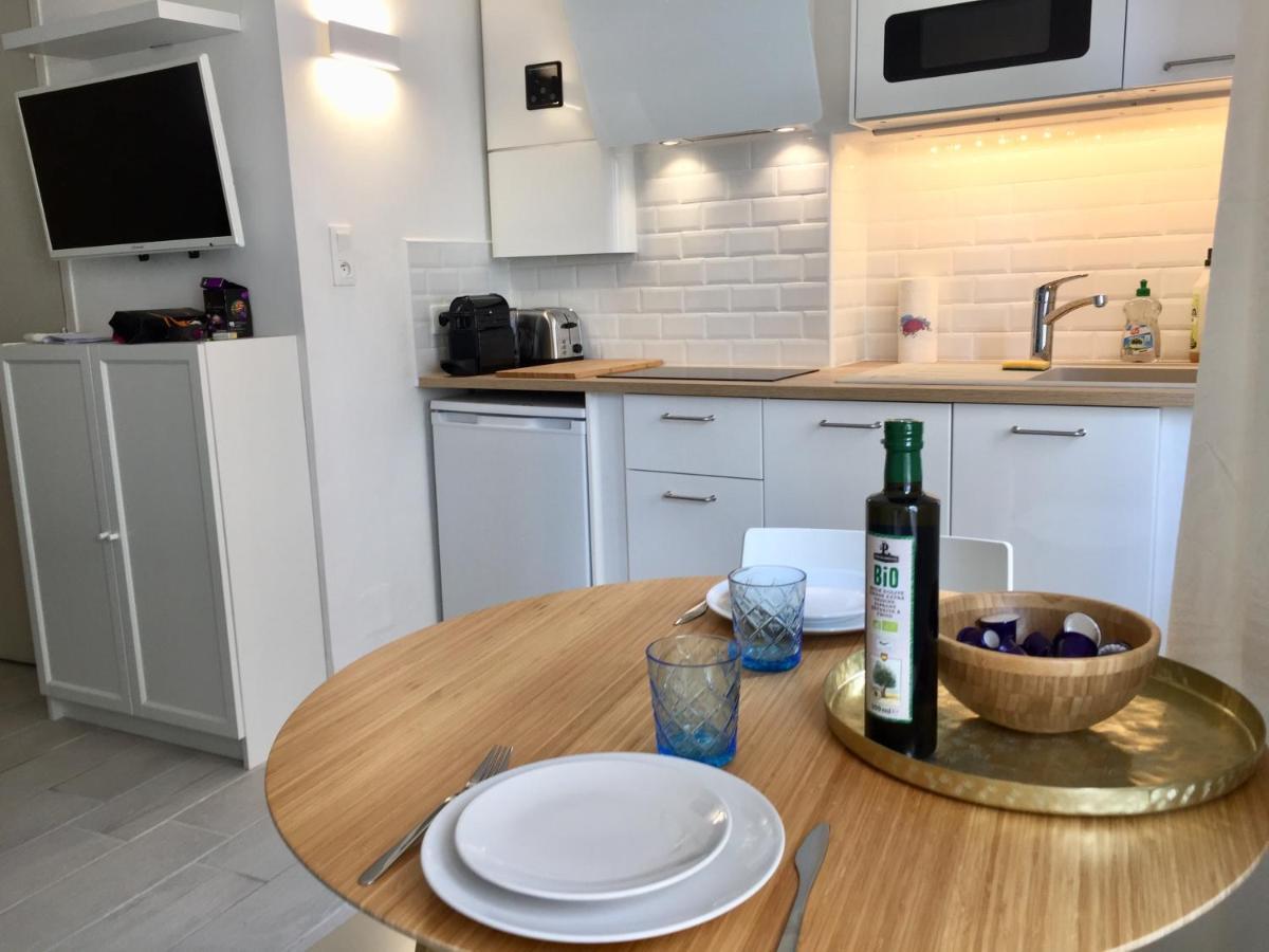 Superbe Studio Sur Le Port Et Rue Pietonne Sanary-sur-Mer Buitenkant foto