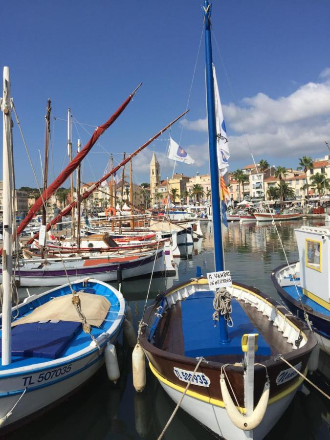 Superbe Studio Sur Le Port Et Rue Pietonne Sanary-sur-Mer Buitenkant foto